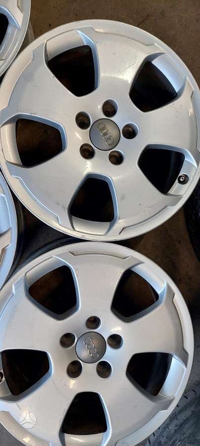 Audi, vieglmetāla, R17