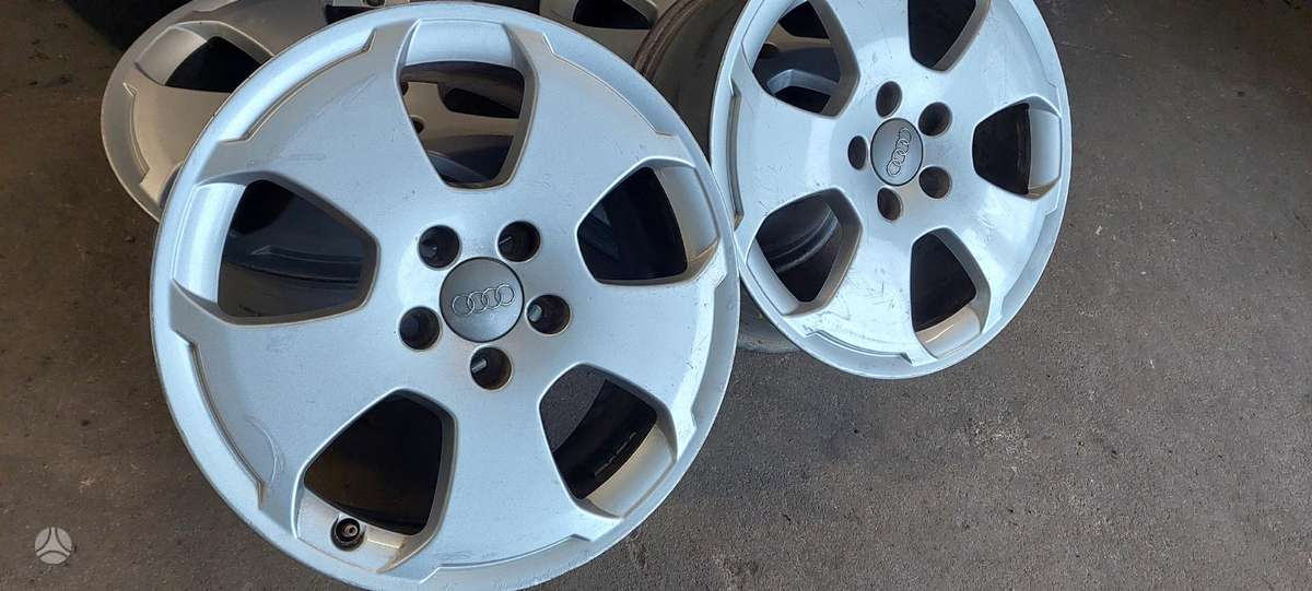 Audi, vieglmetāla, R17