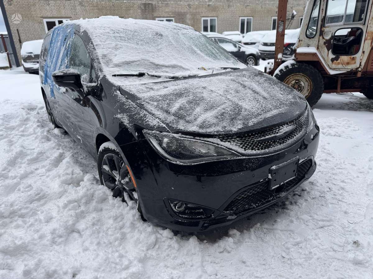 Chrysler Pacifica