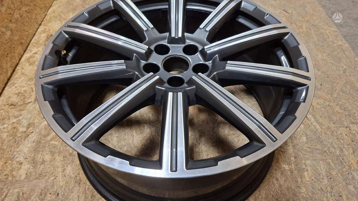 Audi Q7, 4M0601025, Cen29687