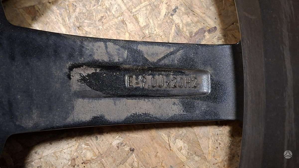 Audi Q7, 4M0601025, Cen29687
