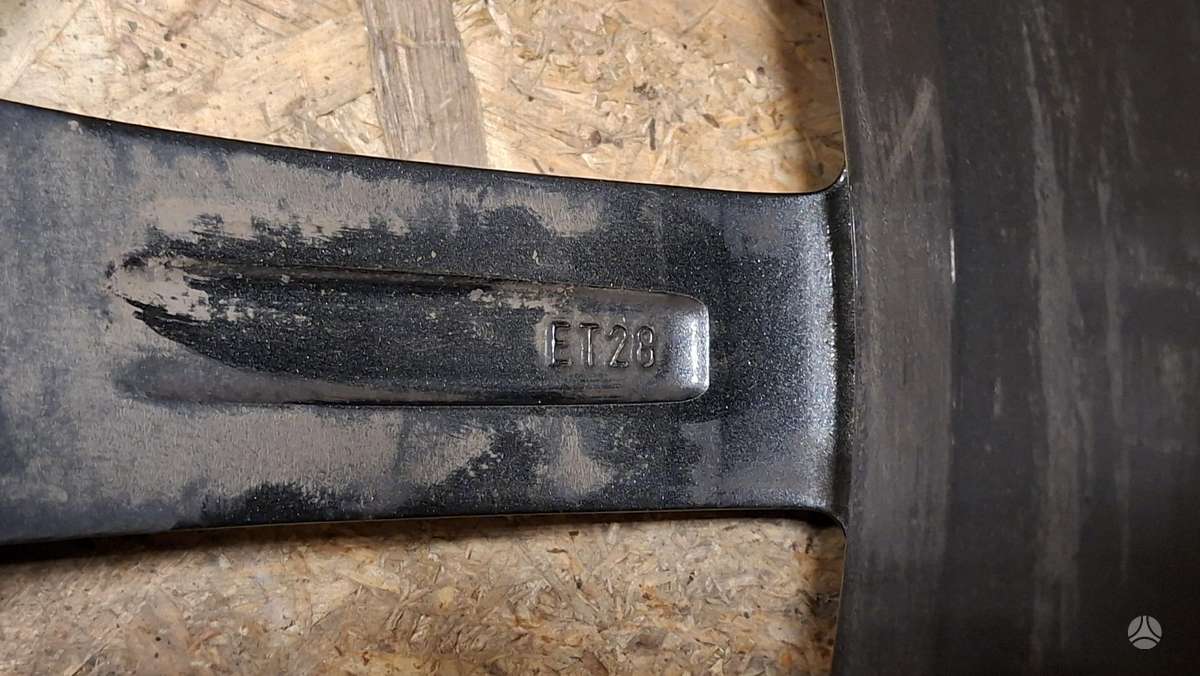Audi Q7, 4M0601025, Cen29687