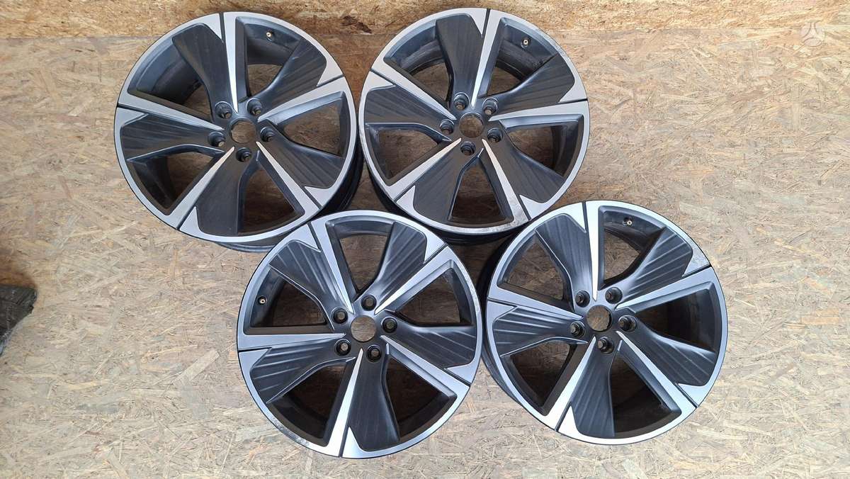 Cupra Formentor, 5FF601025N, Cen29704
