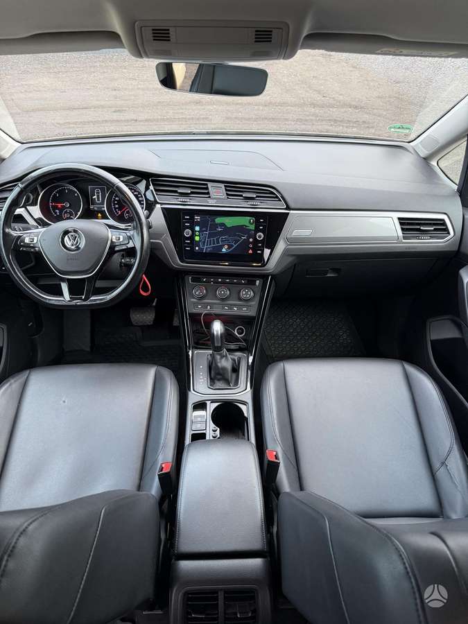 Volkswagen Touran, 2.0 l., Минивэн