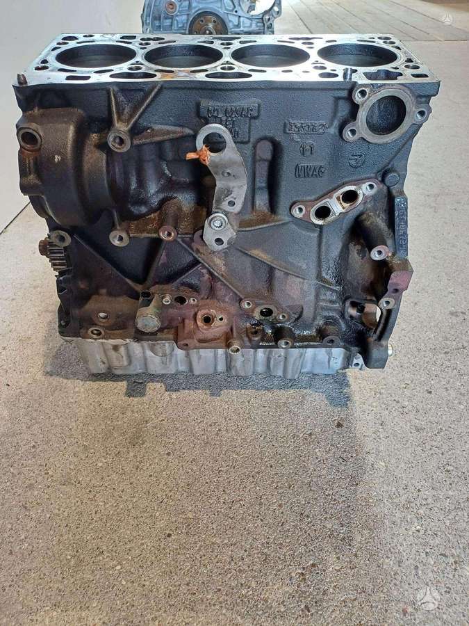Volkswagen Golf, DGT, двигатель