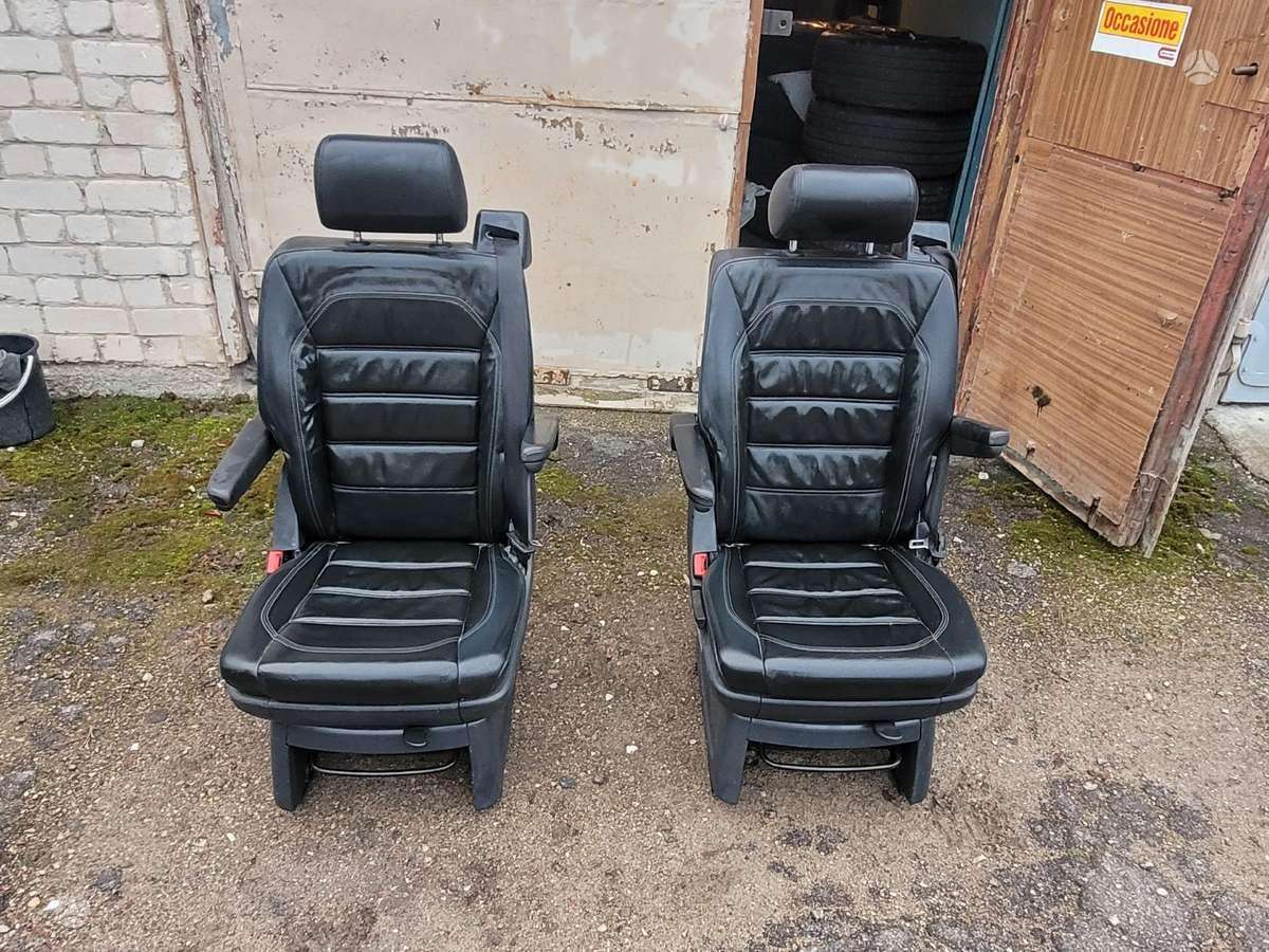 Volkswagen Multivan seats
