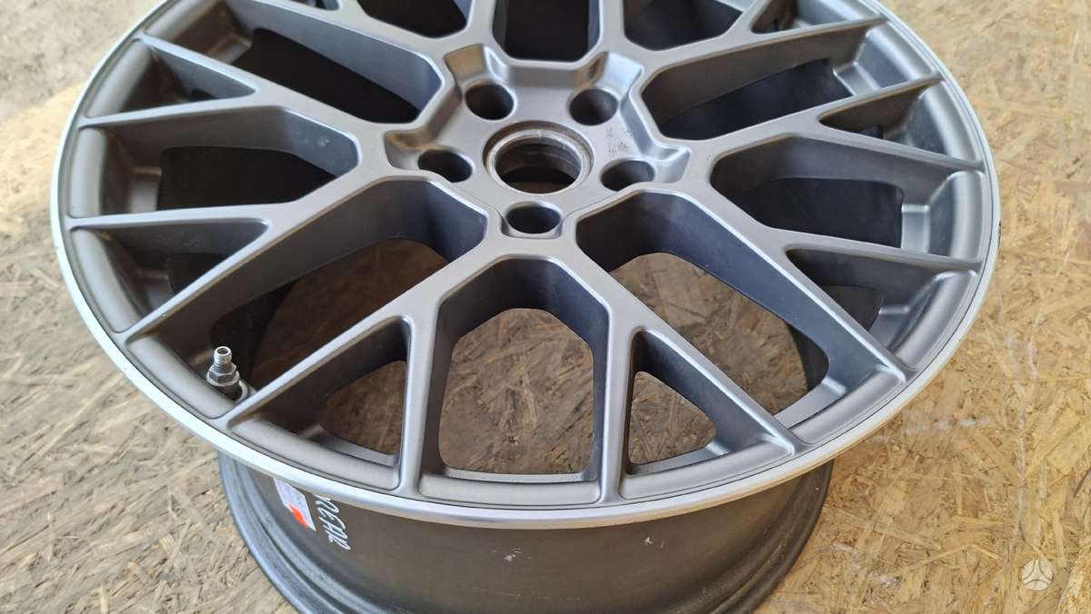 Porsche 911, 992601025G, Cen29737