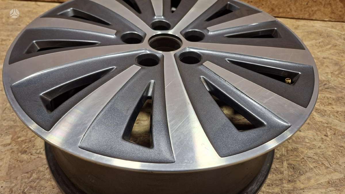Skoda Superb, 3V0601025, Cen29749