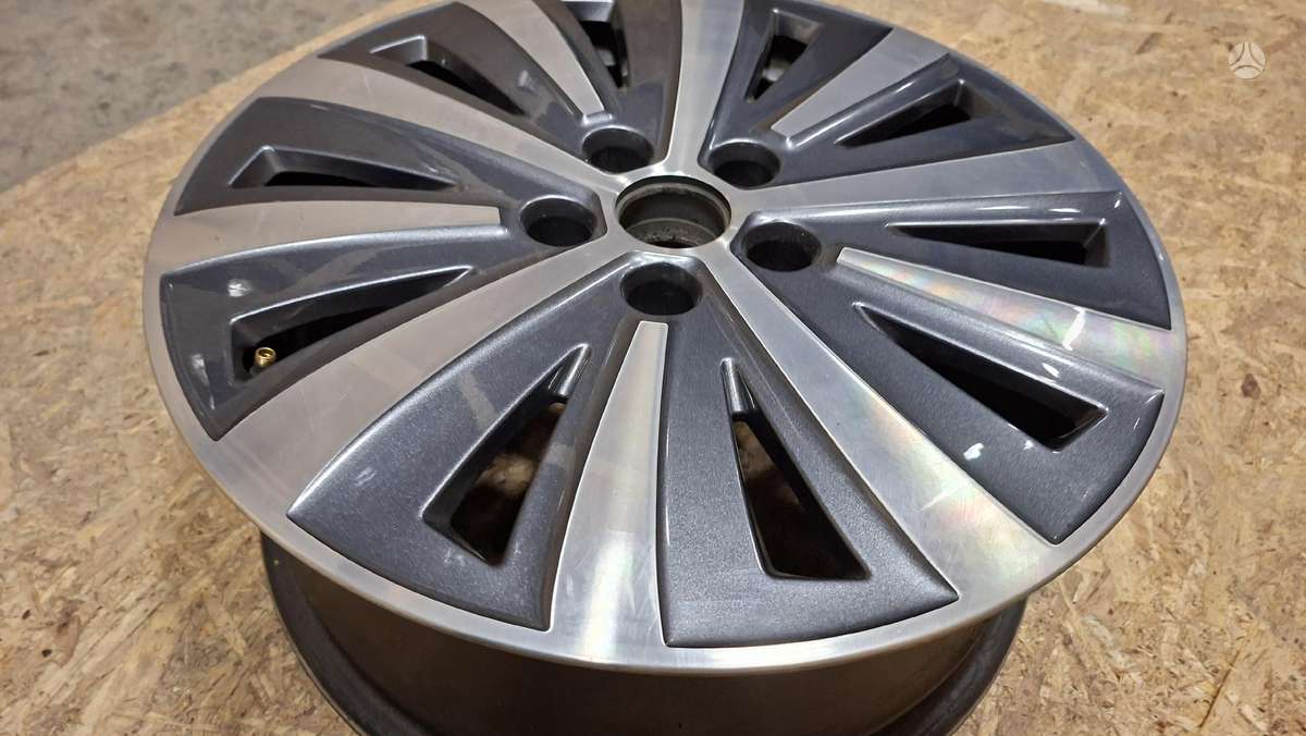Skoda Superb, 3V0601025, Cen29749