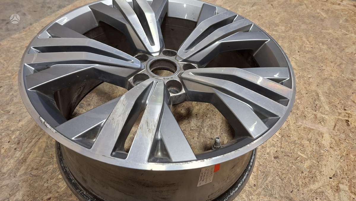 Volkswagen Passat Cen29779