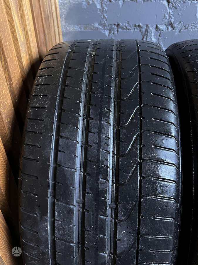 Pirelli, vasarinės 295/35 R21