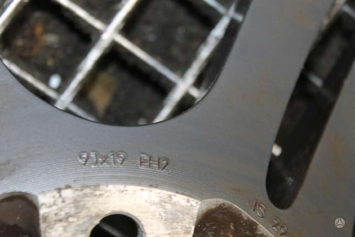 BMW 437M, kalti, R19