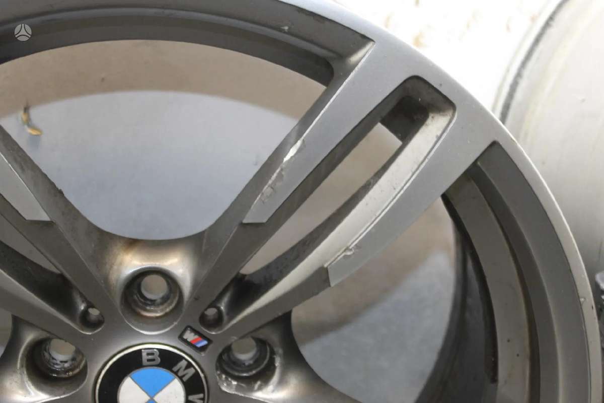 BMW 437M, kalti, R19