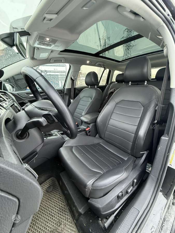 Volkswagen Golf, 2.0 l., wagon