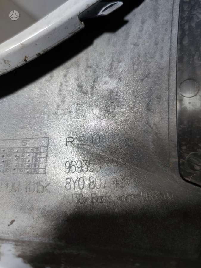 Audi A3, 8Y0807437, bumpers