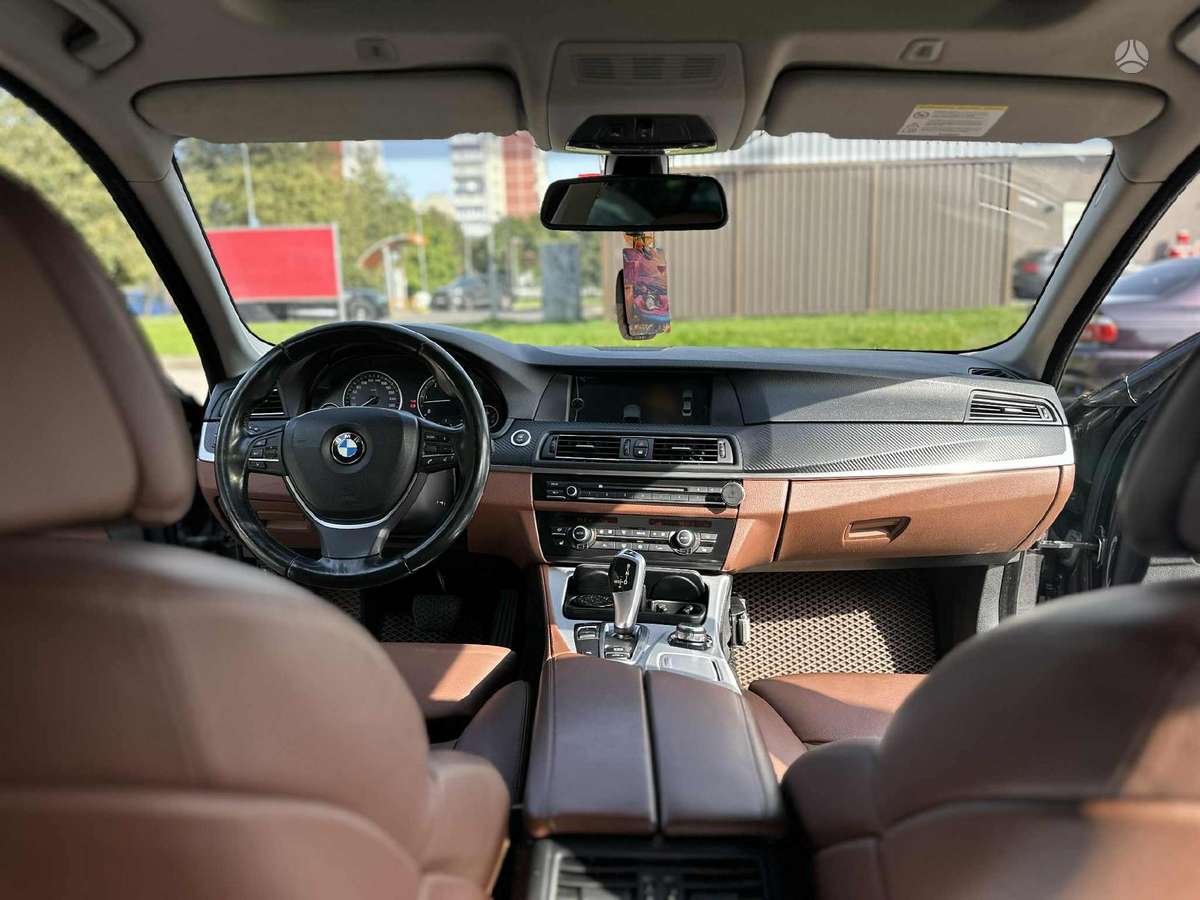BMW 535, 3.0 l., Седан