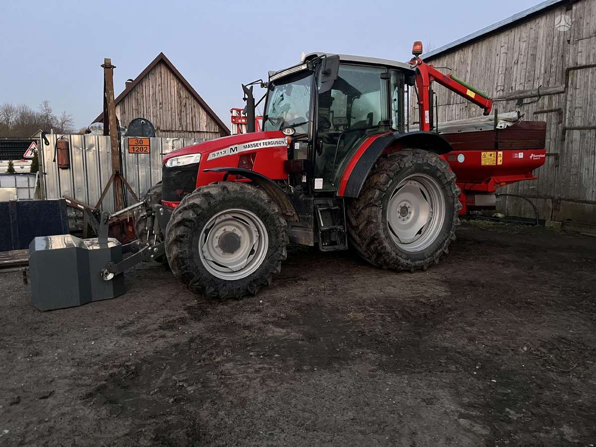 Massey Ferguson M 5713, tractors