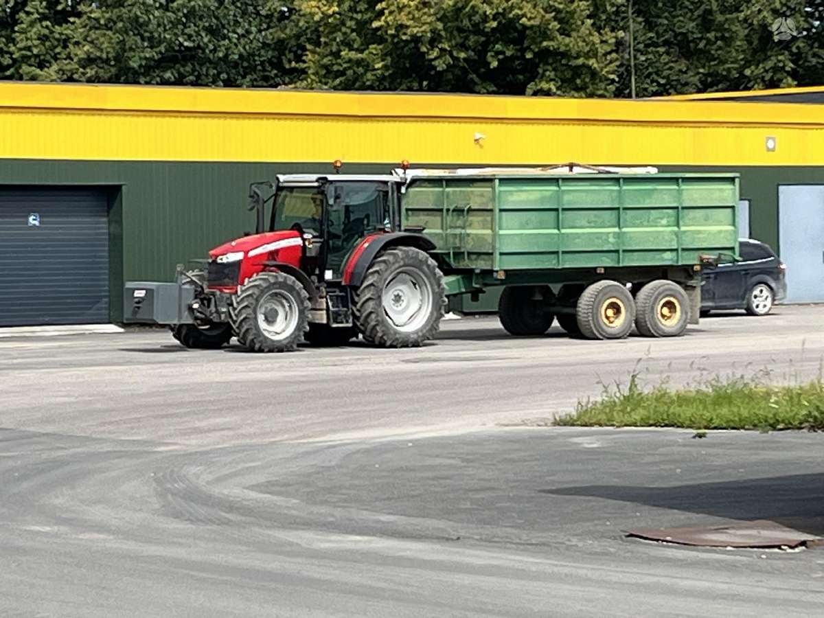 Massey Ferguson M 5713, tractors
