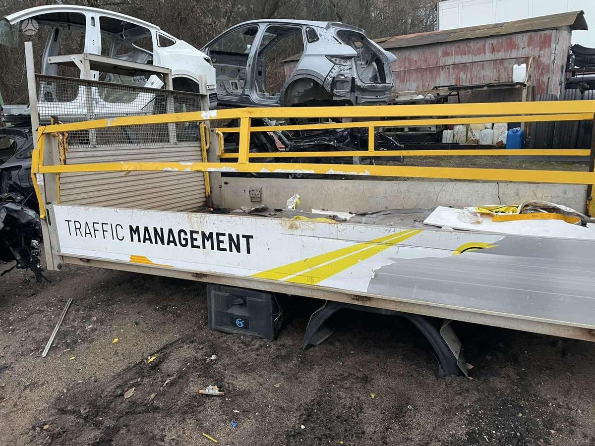 Volkswagen CRAFTER, bortu