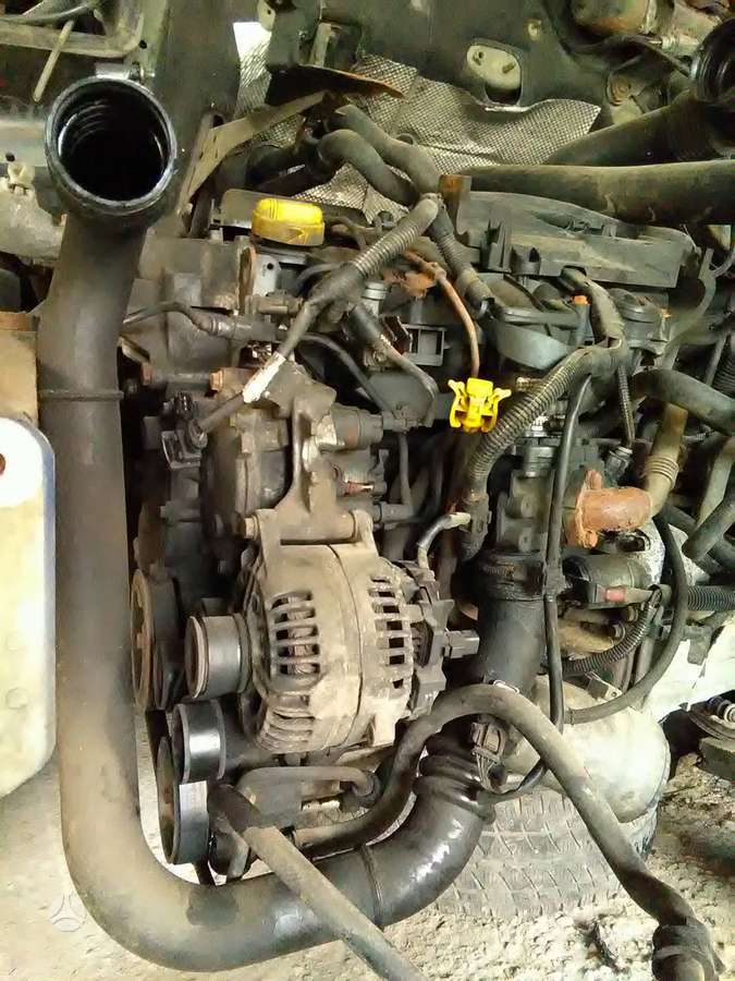 Opel Movano 2.5   88kv, passenger vans