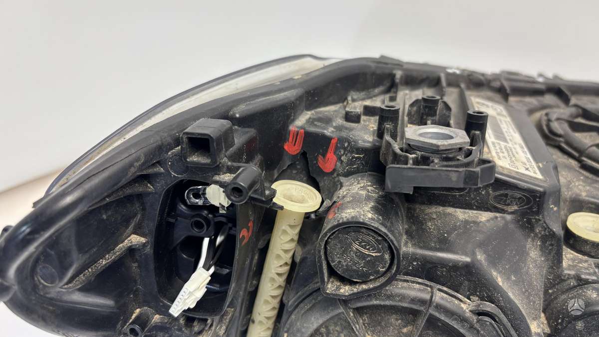 BMW 6 serija, 7496443, Cen30212