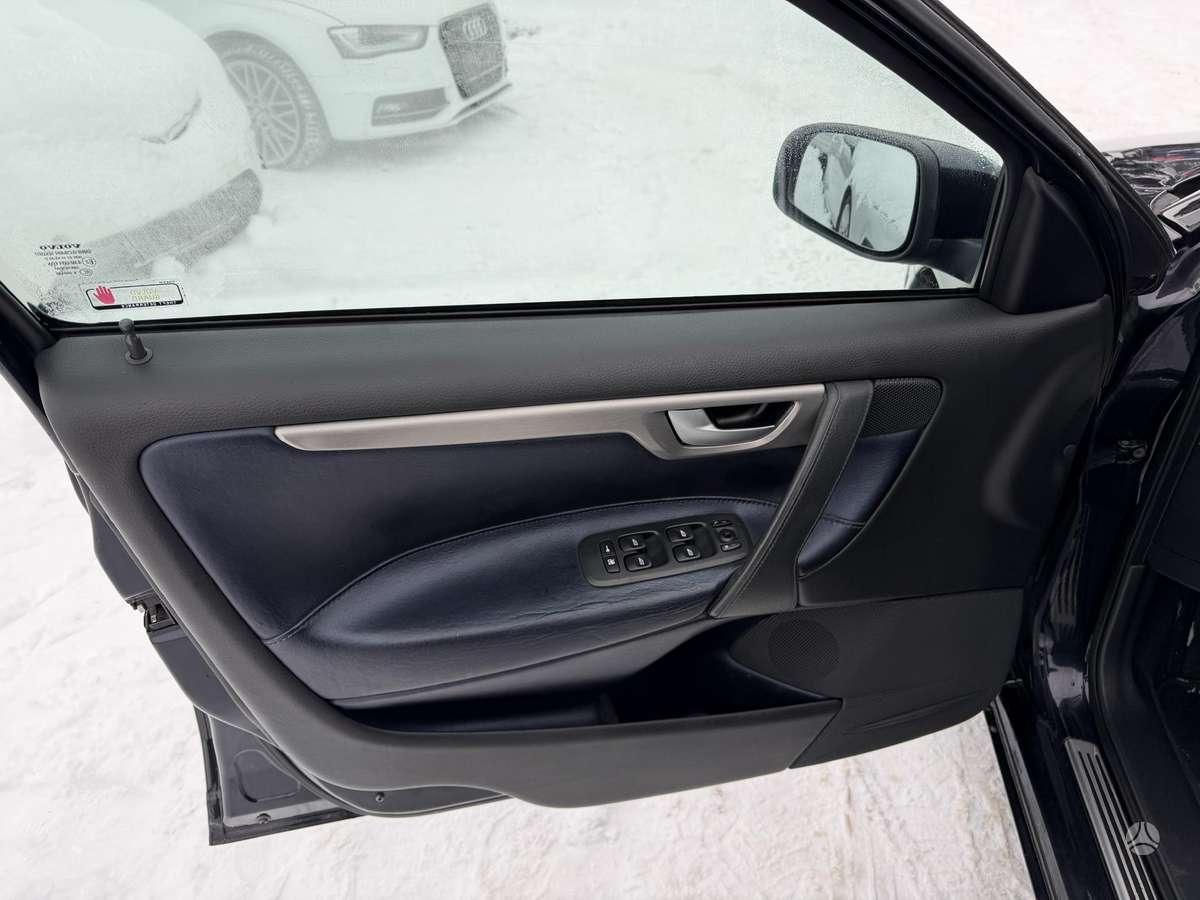 Volvo V70, 2.5 l., Универсал