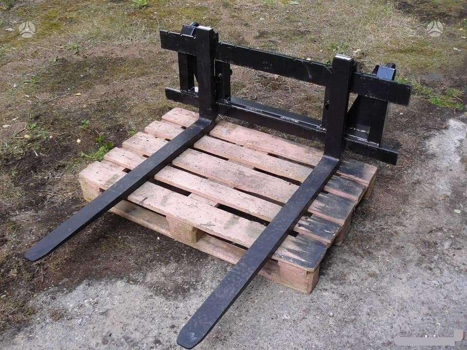 -Kita- Kaušas, krautuvai, keltuvai