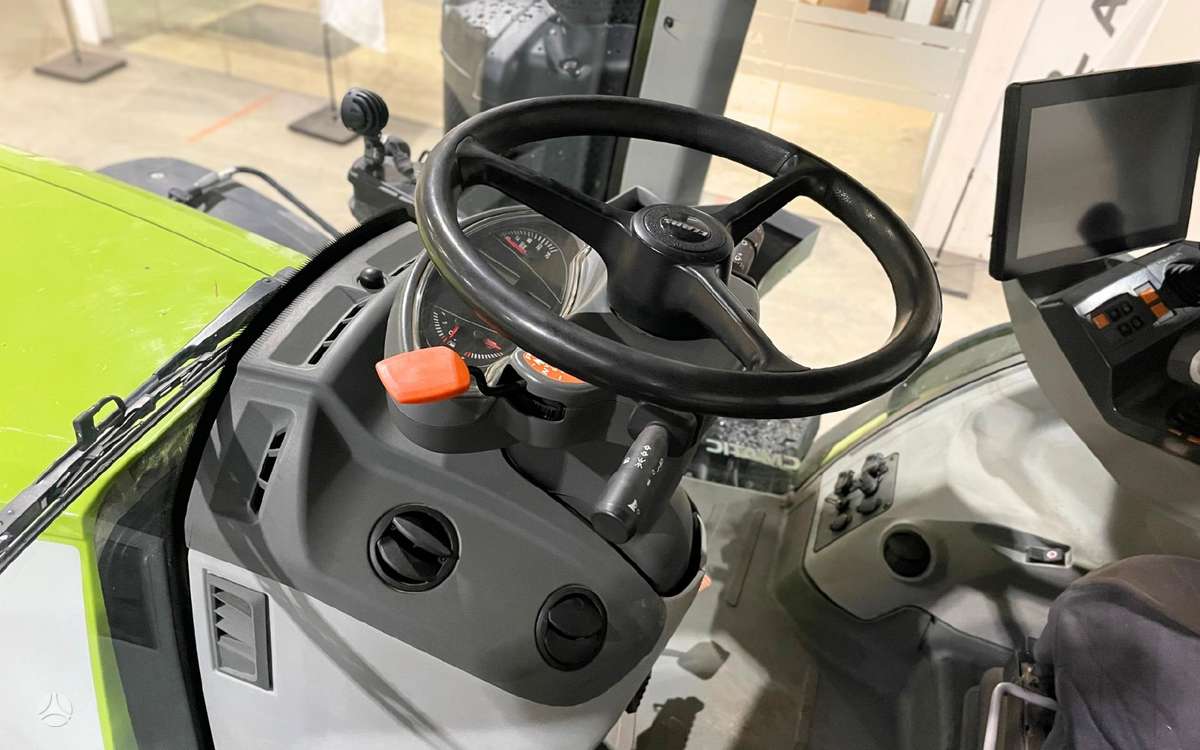 Claas Axion 950 CMATIC, tractors