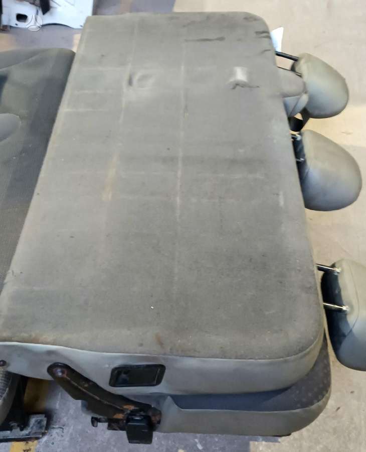 Opel Vivaro interior parts