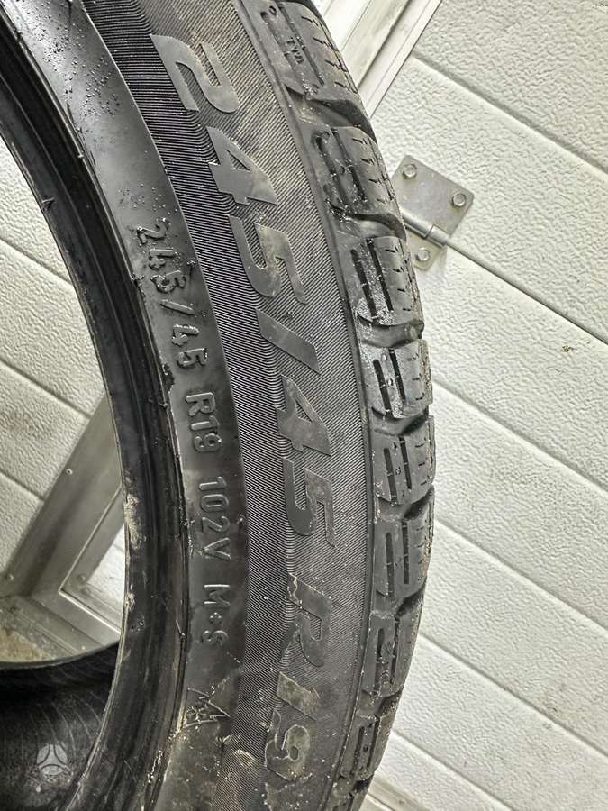 Pirelli, žieminės 245/45 R19