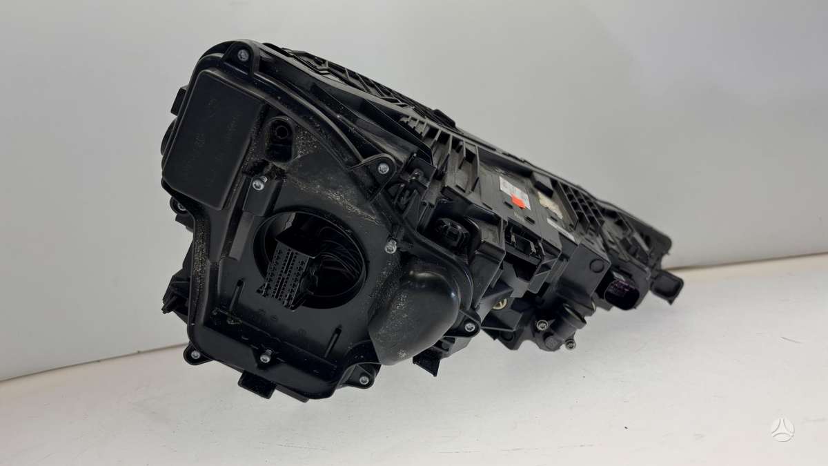 Audi Q8, 4M8941039, Cen30505