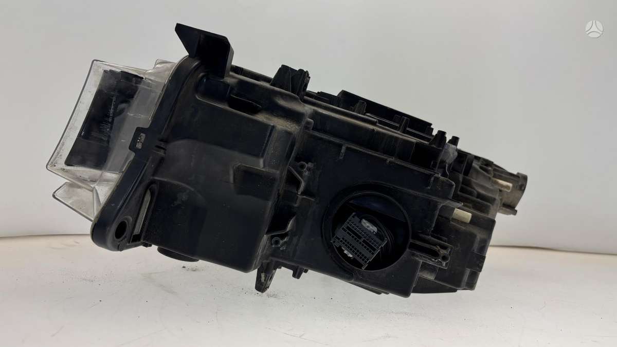 BMW 3 serija, 63118738724, Cen30508