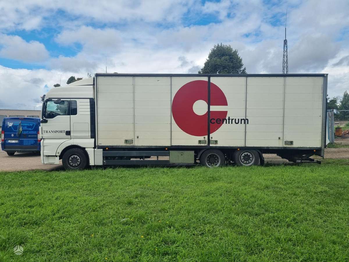 MAN Tgx 26.400, box trucks / box vans