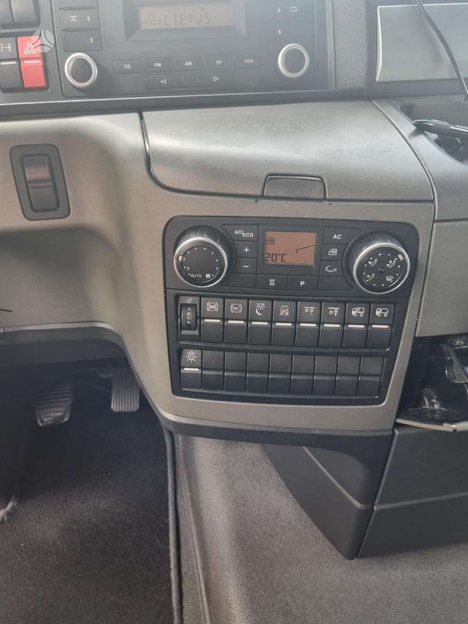 MAN Tgx 26.400, box trucks / box vans