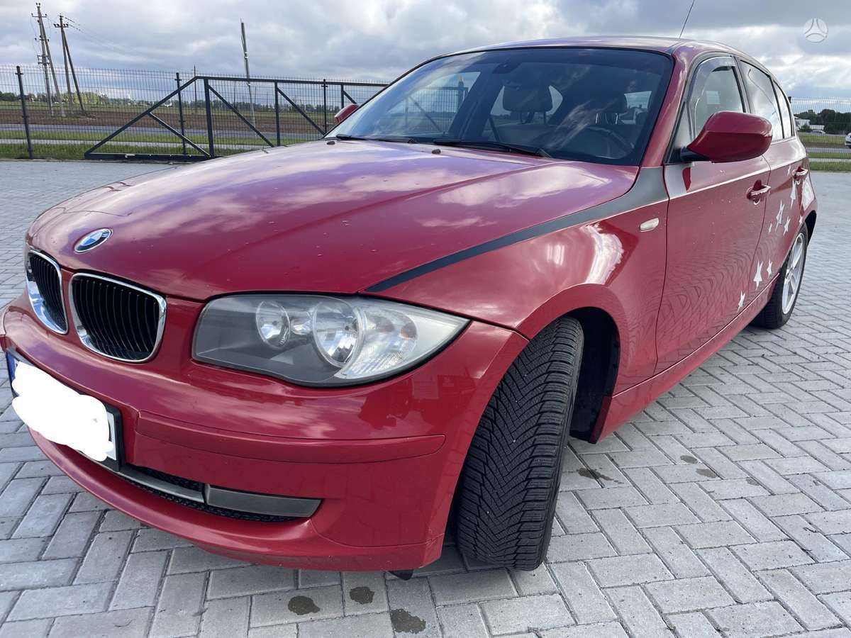 BMW 118, 2.0 l., Хэтчбек