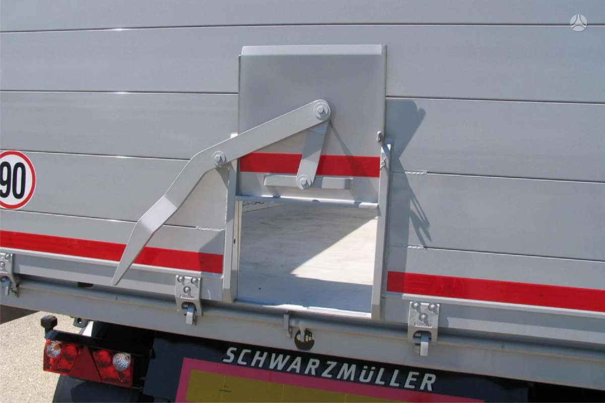 Schwarzmüller Tripusio vertimo, pašizgāzēji