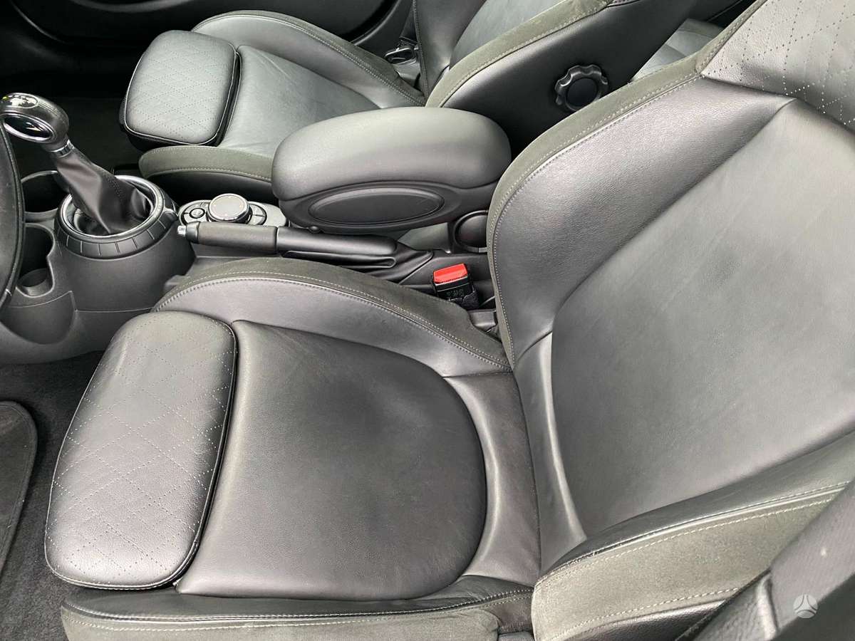 Mini Cooper SD, 2.0 l., hatchback