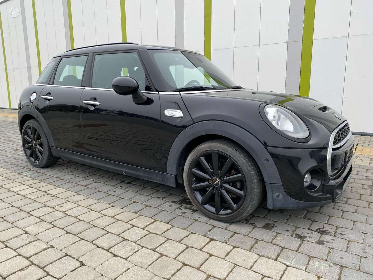 Mini Cooper SD, 2.0 l., hatchback