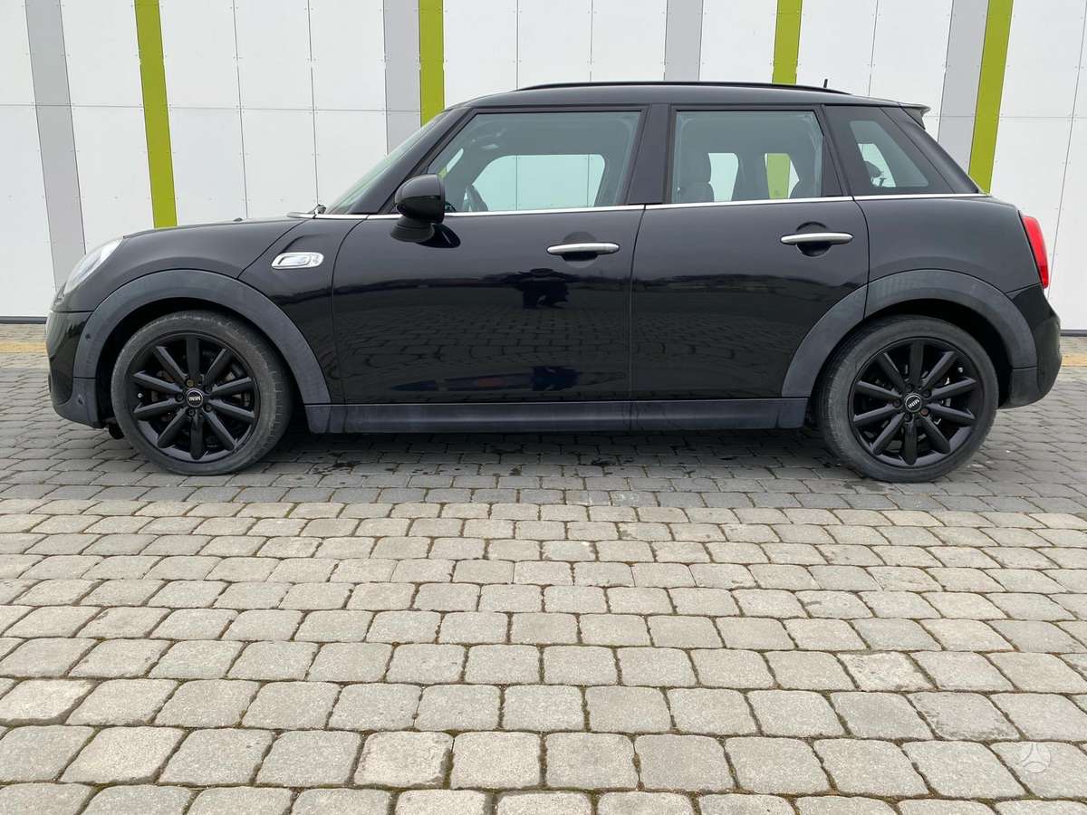 Mini Cooper SD, 2.0 l., hatchback