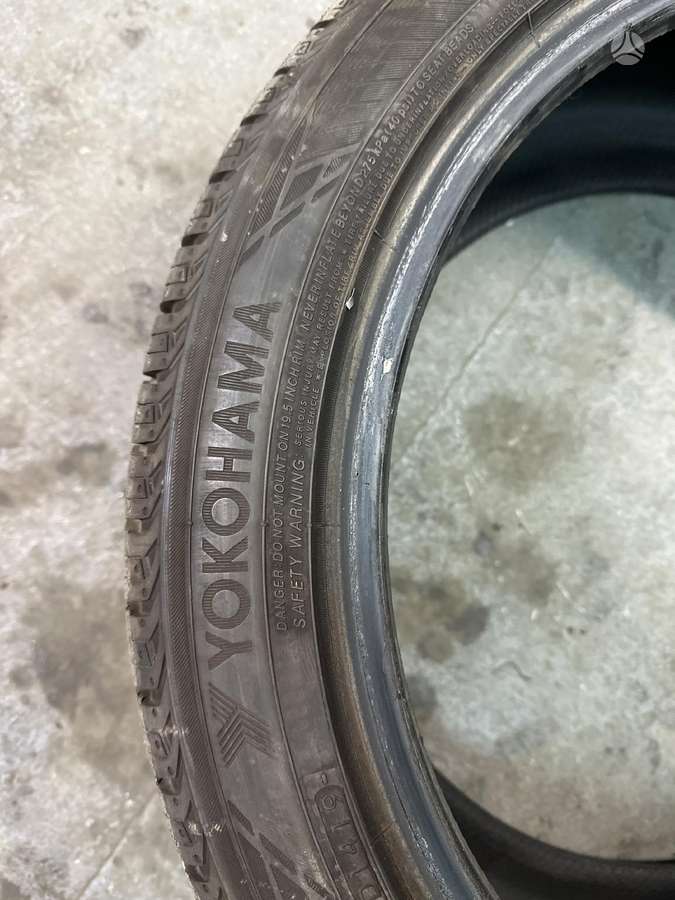 Yokohama, летние 235/45 R19