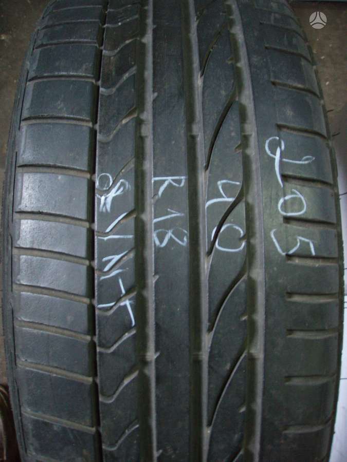 Bridgestone, summer 205/40 R18