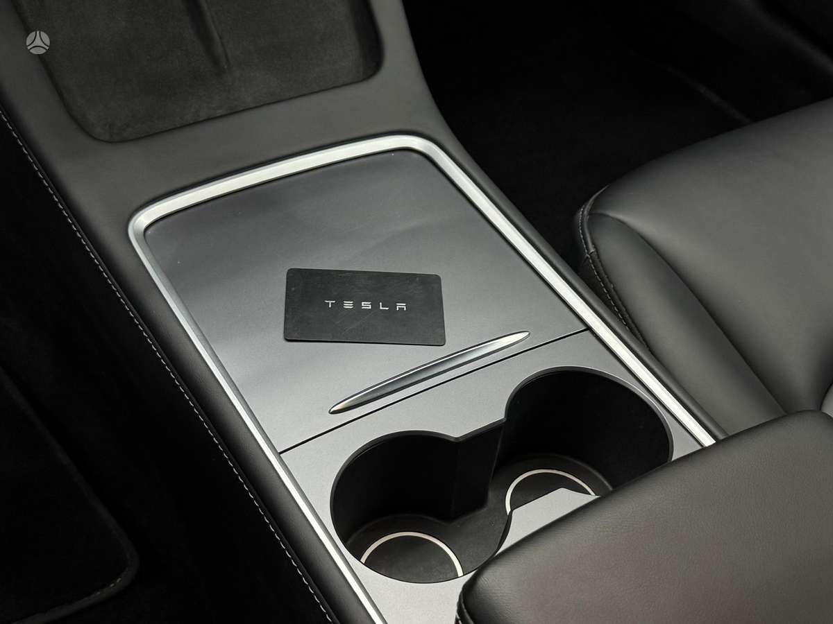 Tesla Model 3, 60 kWh, hečbekas