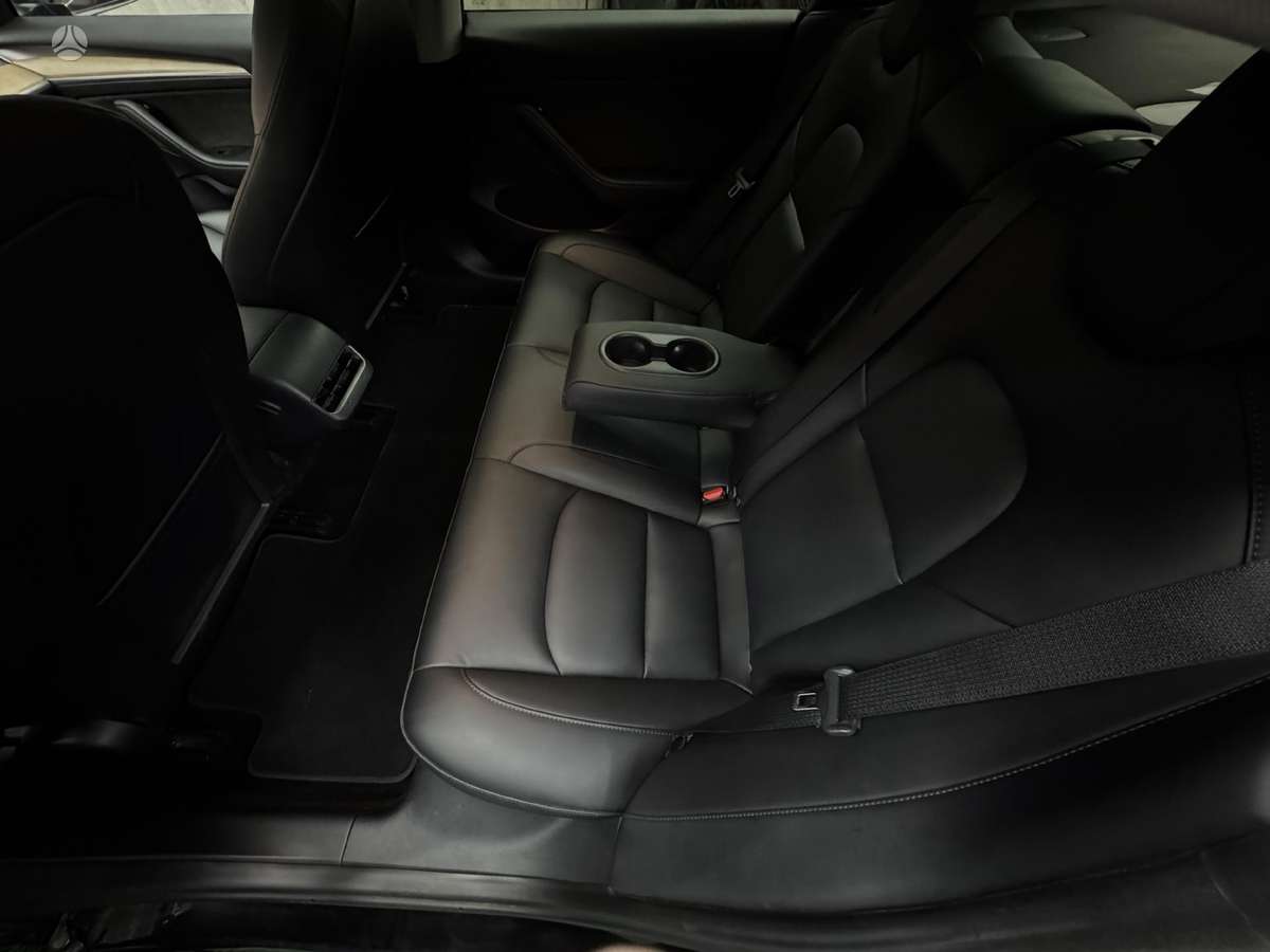 Tesla Model 3, 60 kWh, hečbekas