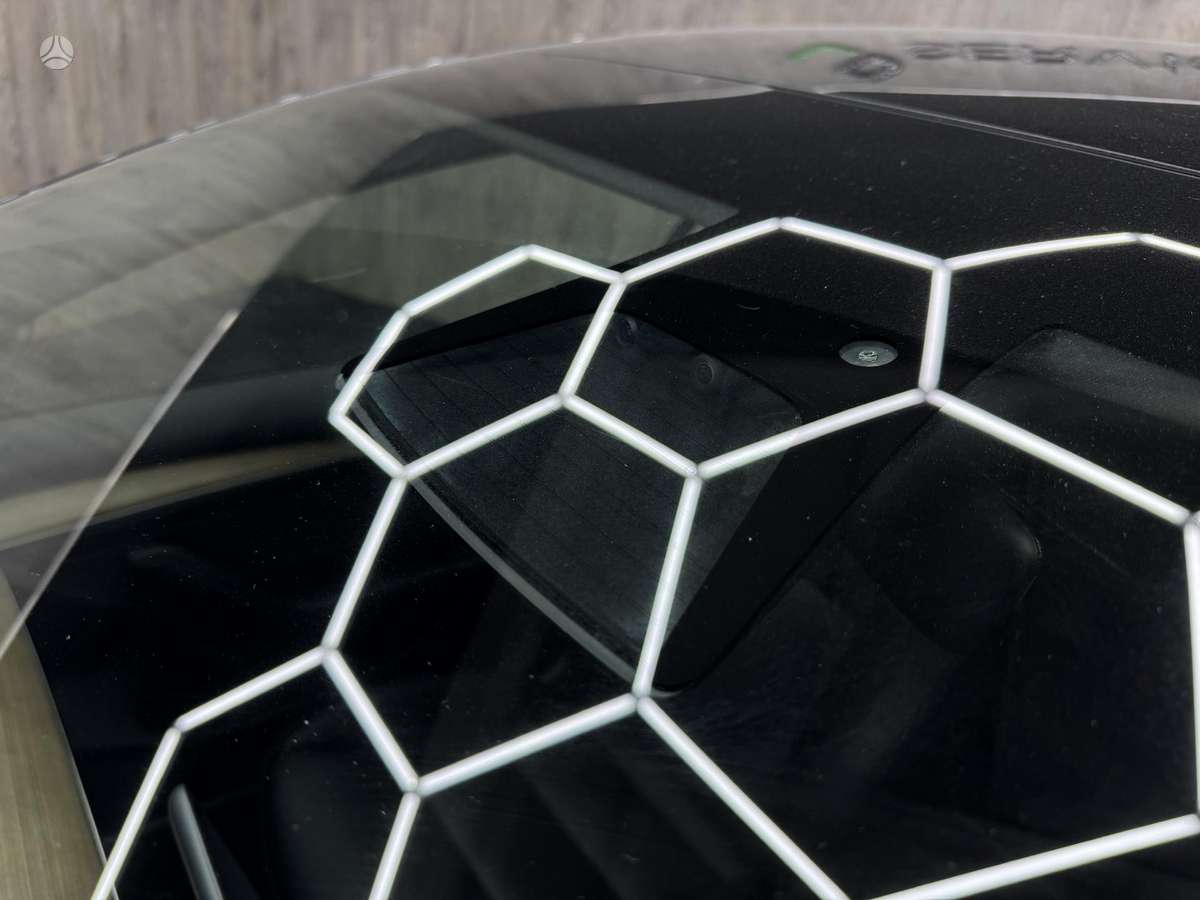 Tesla Model 3, 60 kWh, hečbekas
