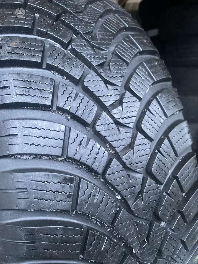 Falken, winter 215/60 R17