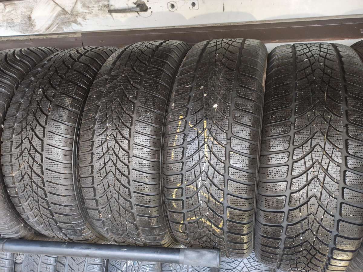 Dunlop, всесезонные 205/55 R16