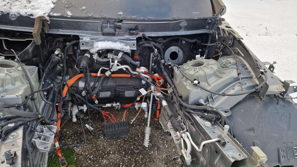 Mercedes-Benz EQS kėbulo dalys