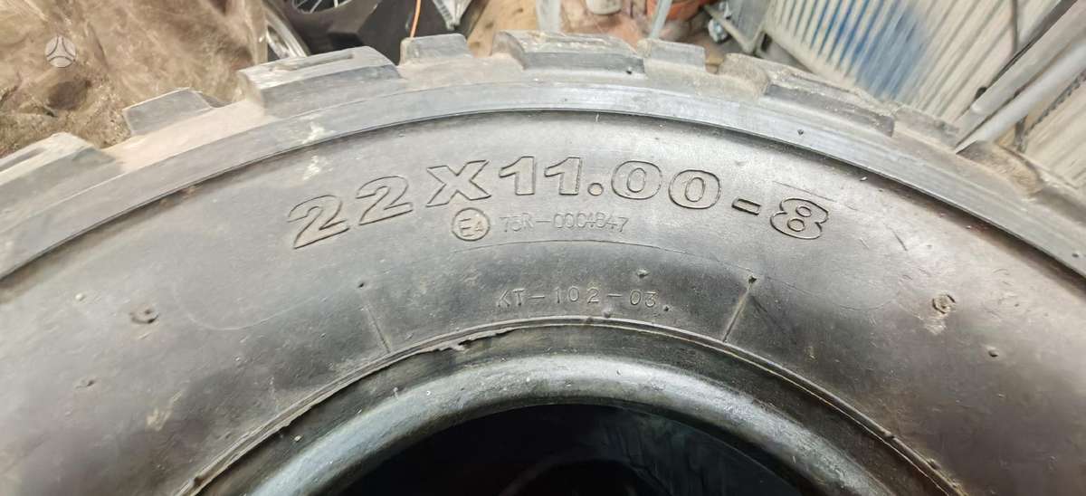 Kings Tire, universalios 11/22 R8