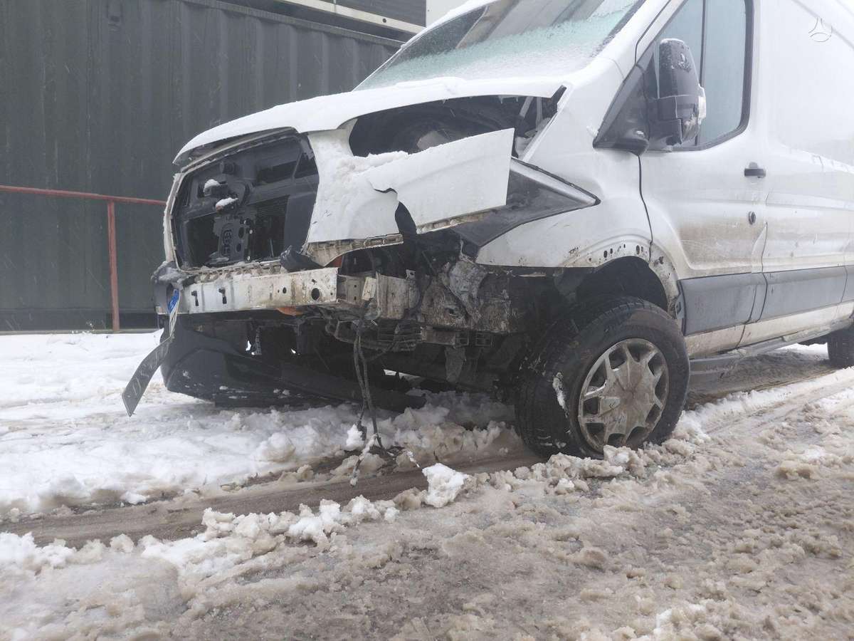 Ford Tranzit, preču