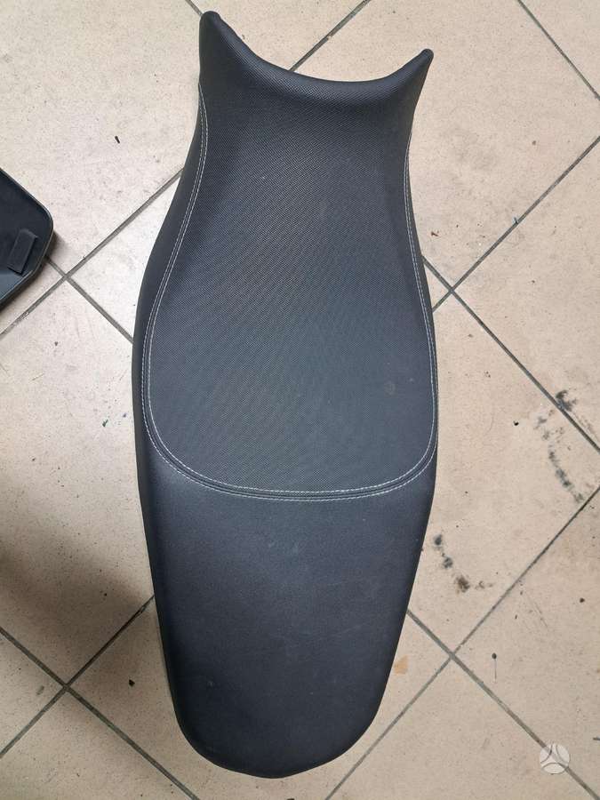 Yamaha MT 07, krosa / enduro